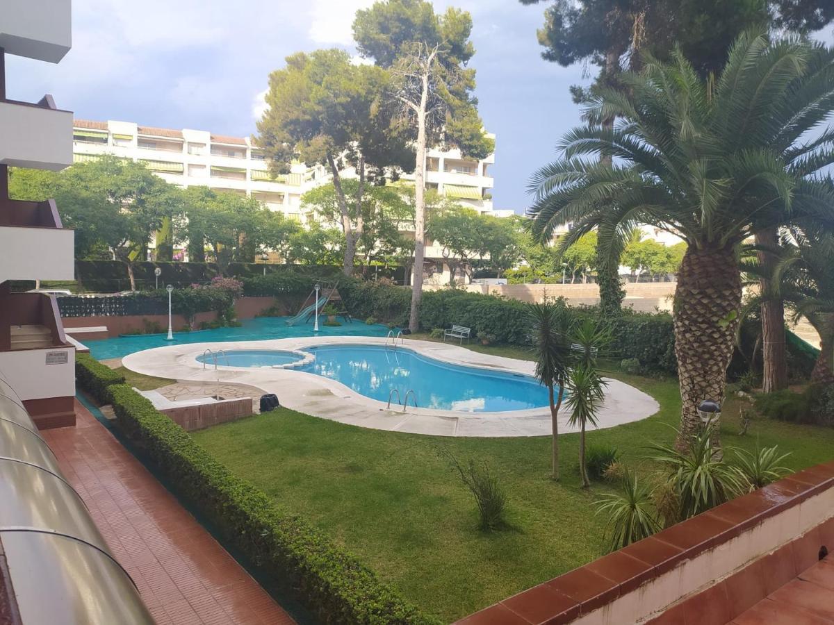 Llum Salou Apartment Exteriör bild