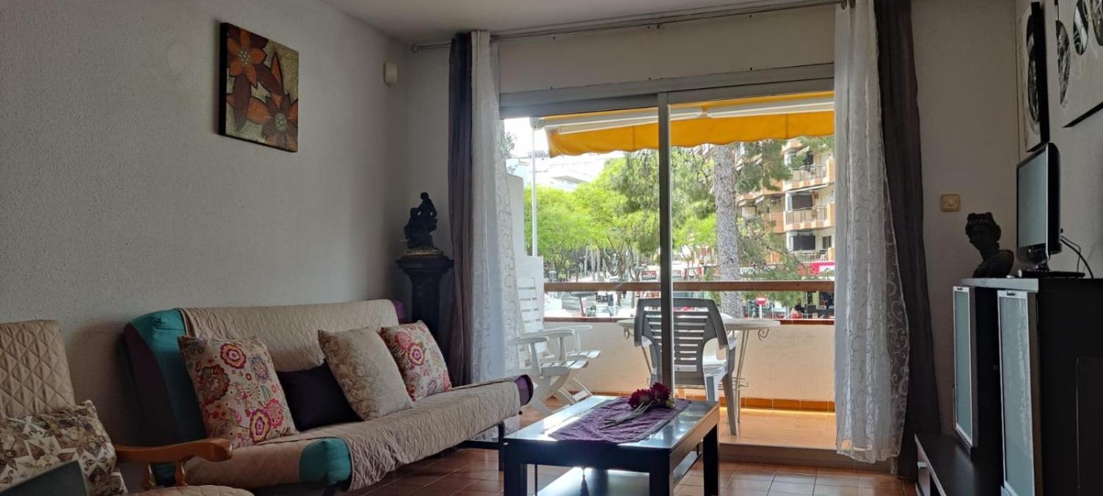 Llum Salou Apartment Exteriör bild